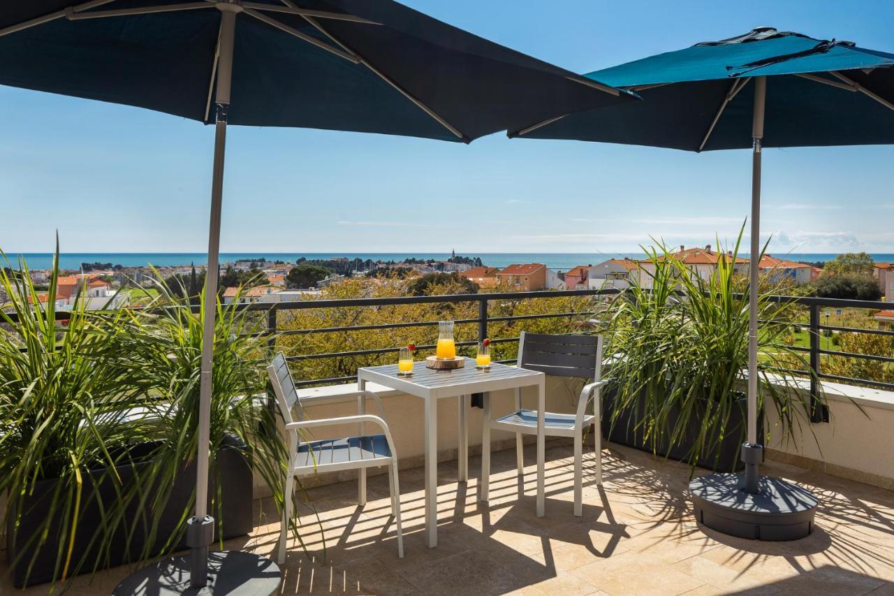 Belvedere Holidays Новиград Екстериор снимка